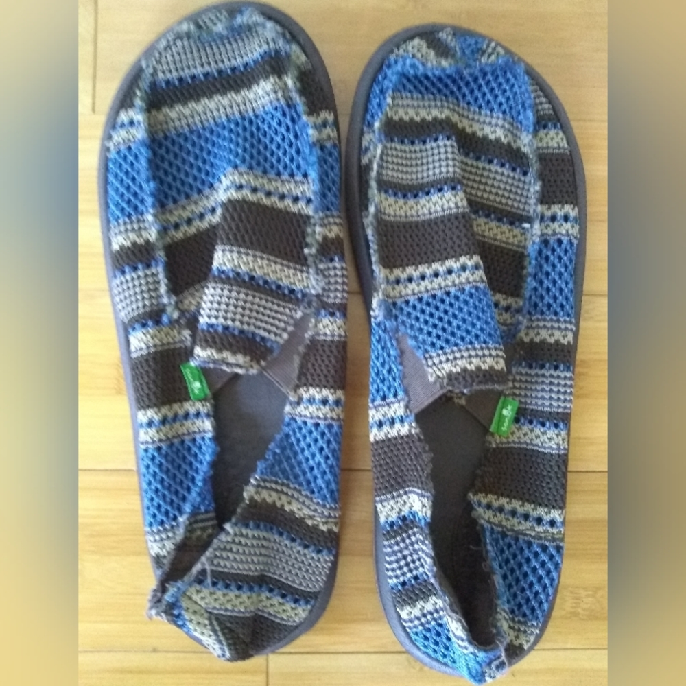 Sanuk Yew Knit men's size 13 brown blue sandal house shoe loafer like new